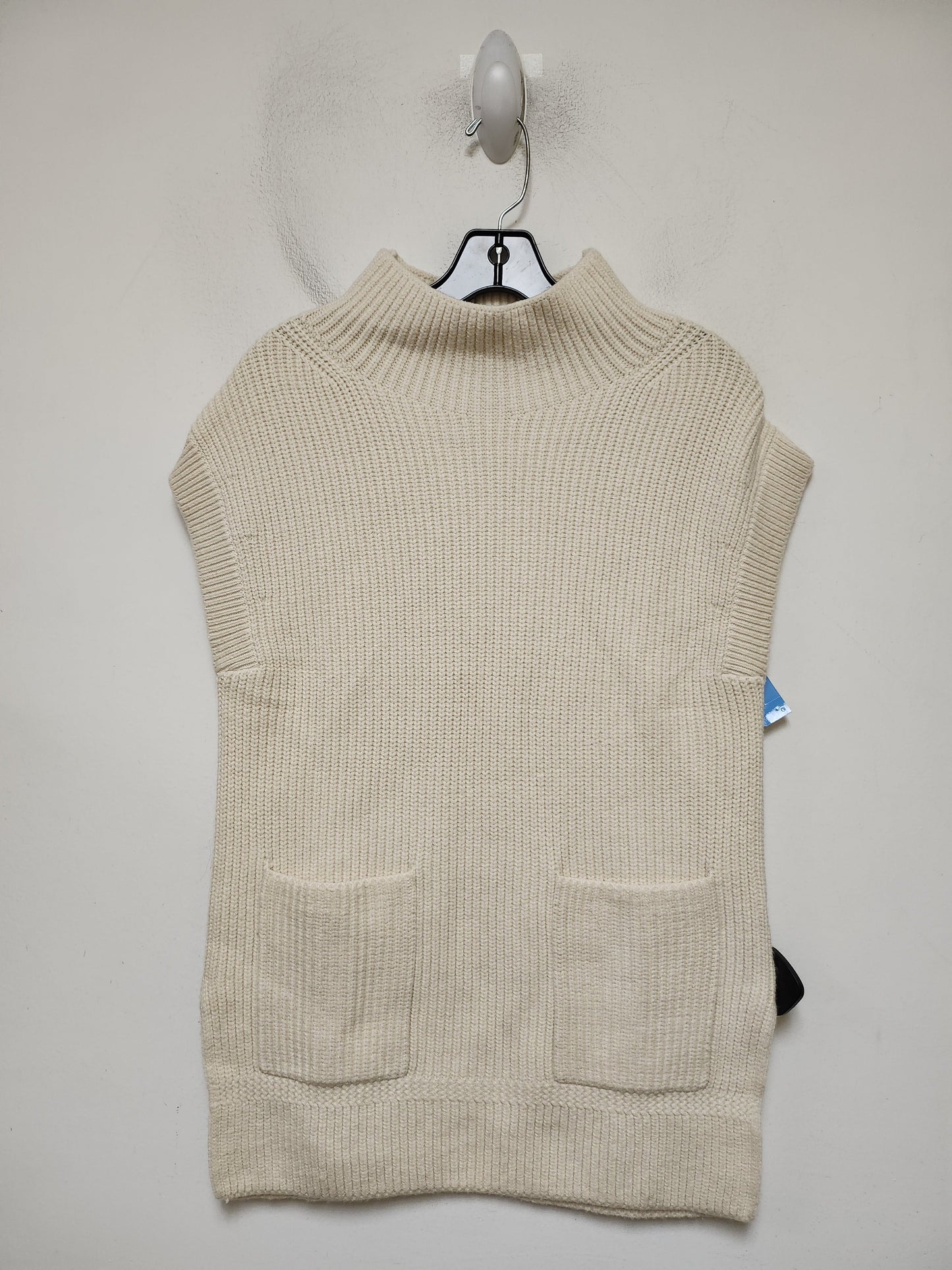 Vest Sweater By Banana Republic In Cream, Size: Xs