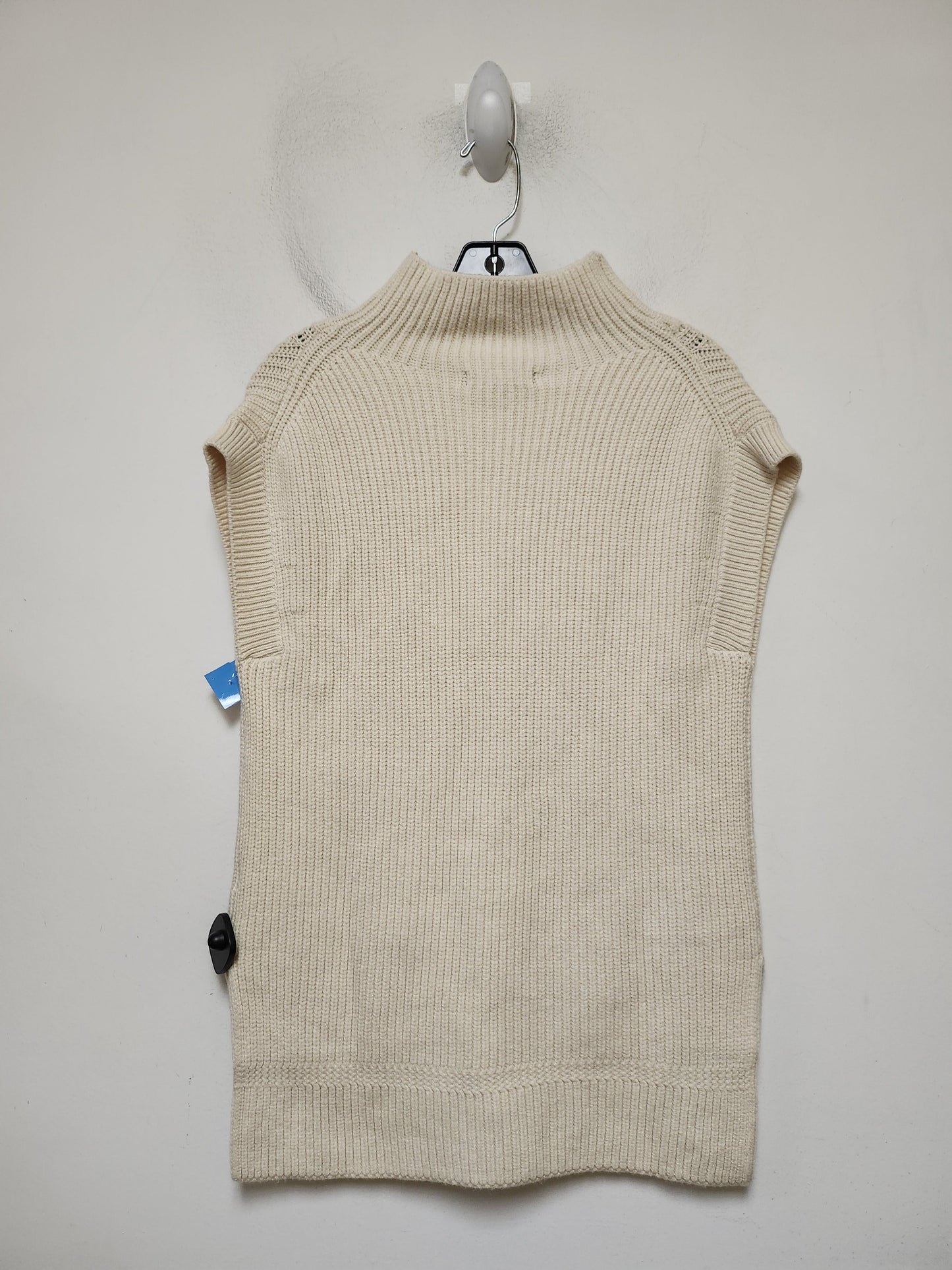 Vest Sweater By Banana Republic In Cream, Size: Xs