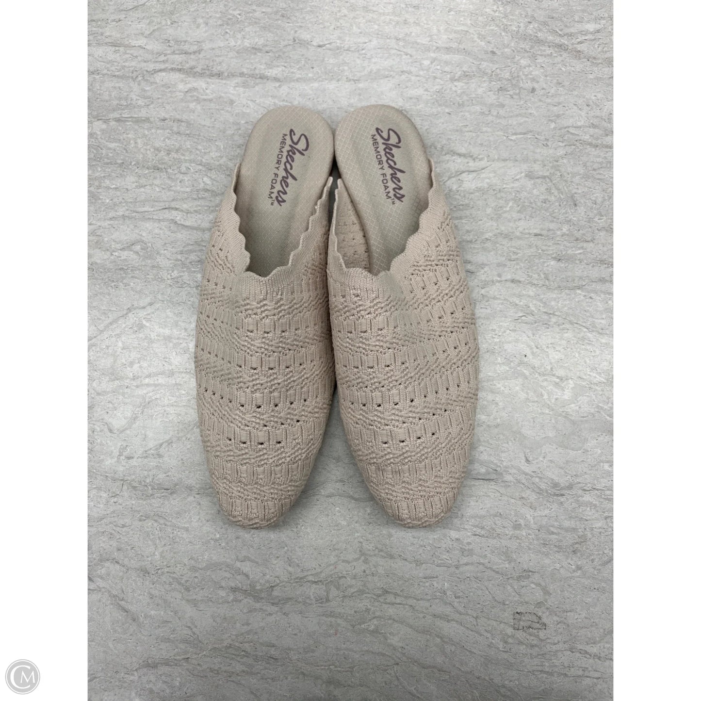 Shoes Flats By Skechers In Cream, Size: 8.5