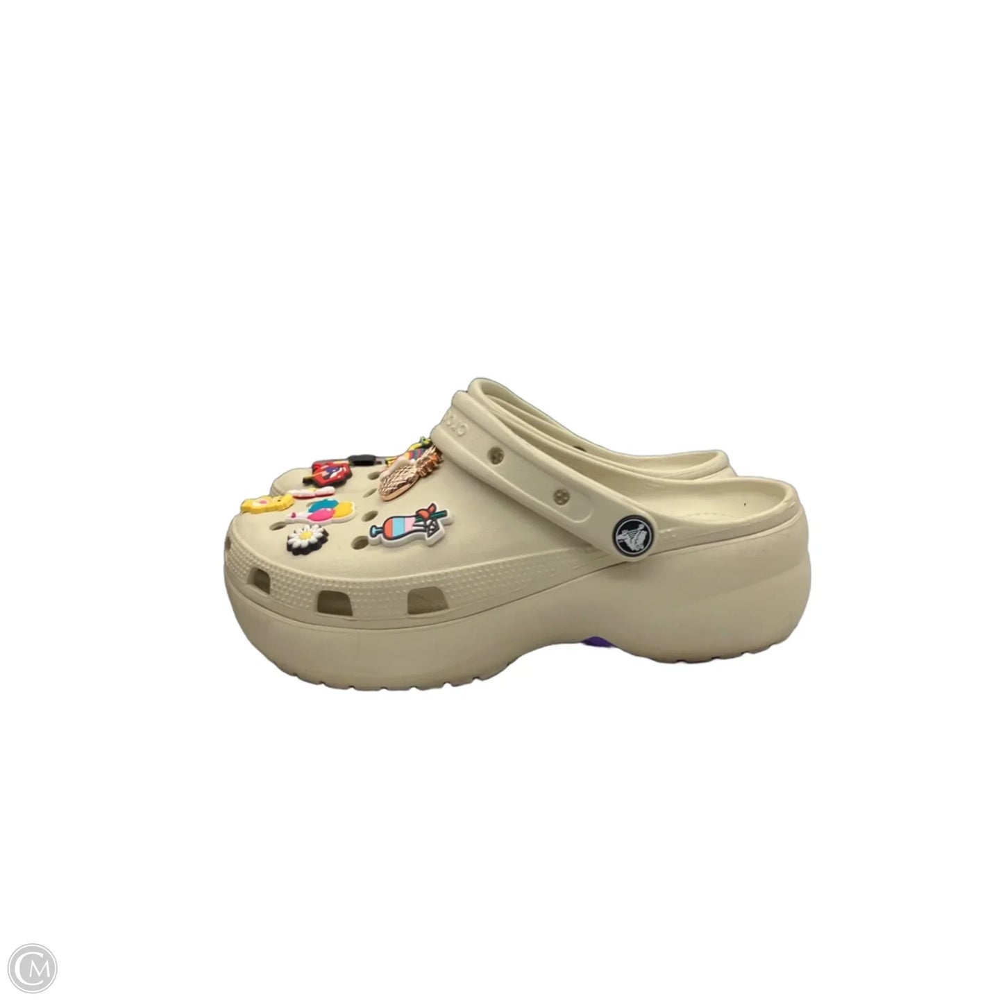 Shoes Flats By Crocs In Tan, Size: 8