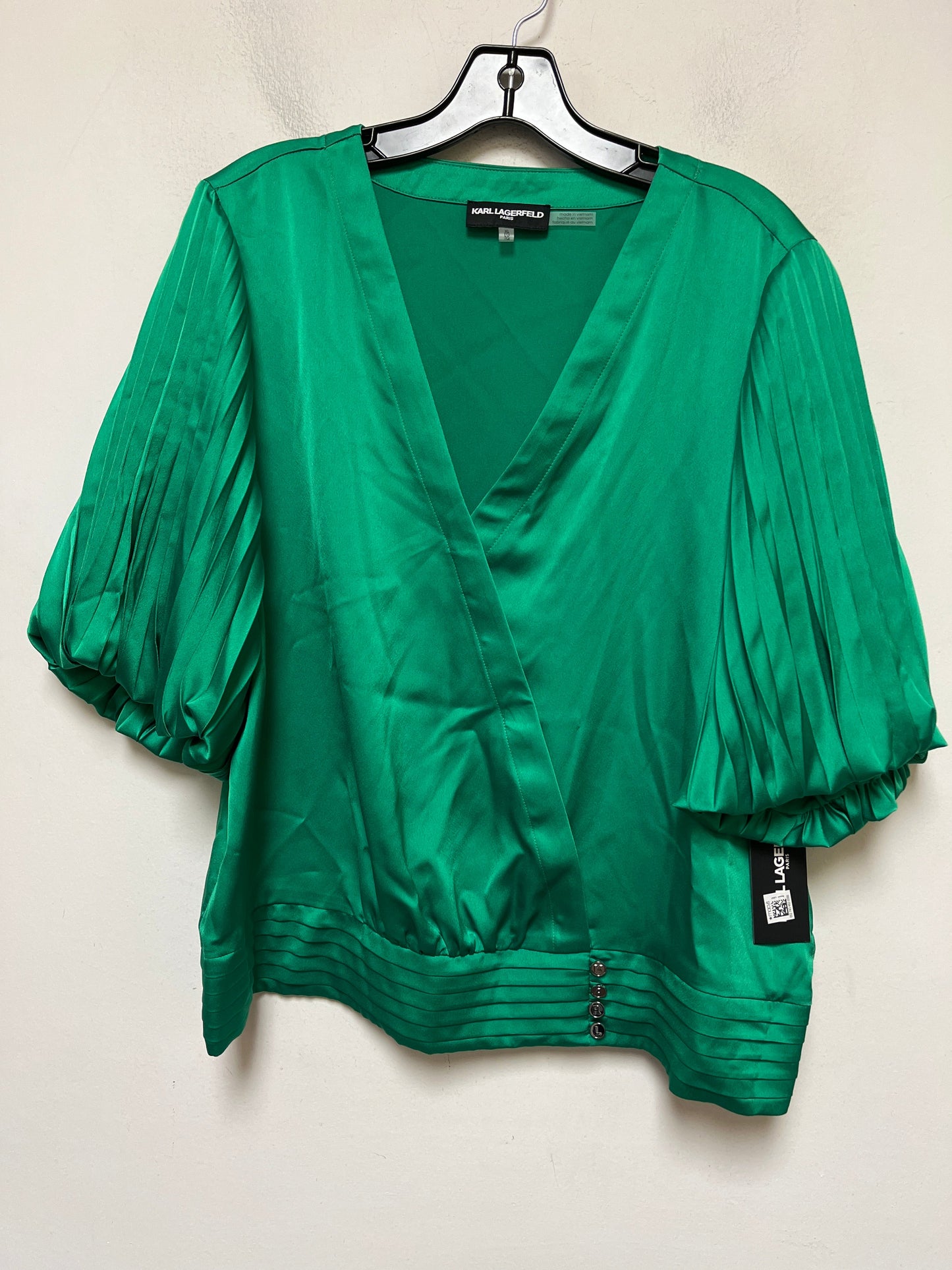 Green Top Short Sleeve Karl Lagerfeld, Size Xl