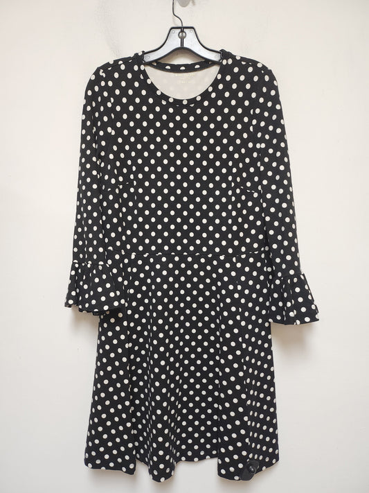 Dress Casual Short By Kate Spade In Polkadot Pattern, Size: L