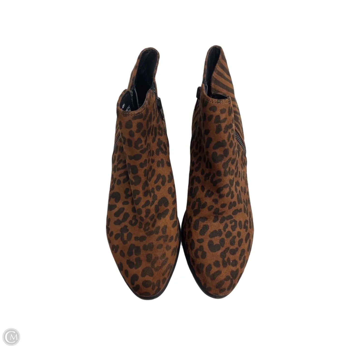 Boots Ankle Flats By Clothes Mentor In Animal Print, Size: 7.5