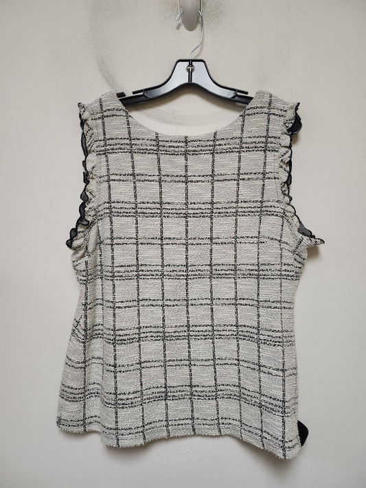 Top Sleeveless By Banana Republic In Checkered Pattern, Size: Xl