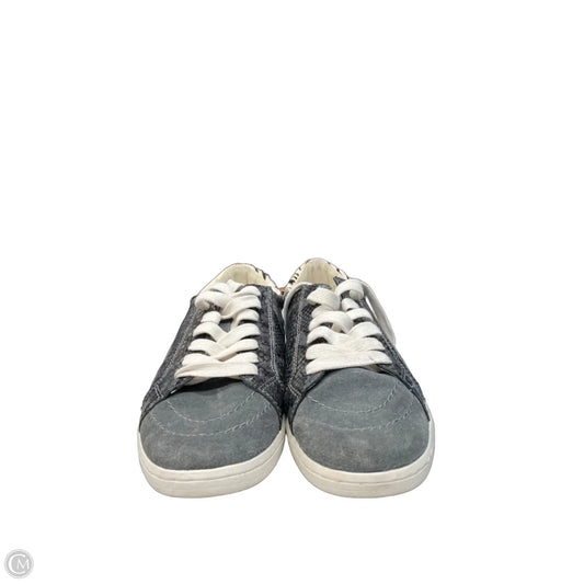 Shoes Sneakers By Dolce Vita In Snakeskin Print, Size: 9.5