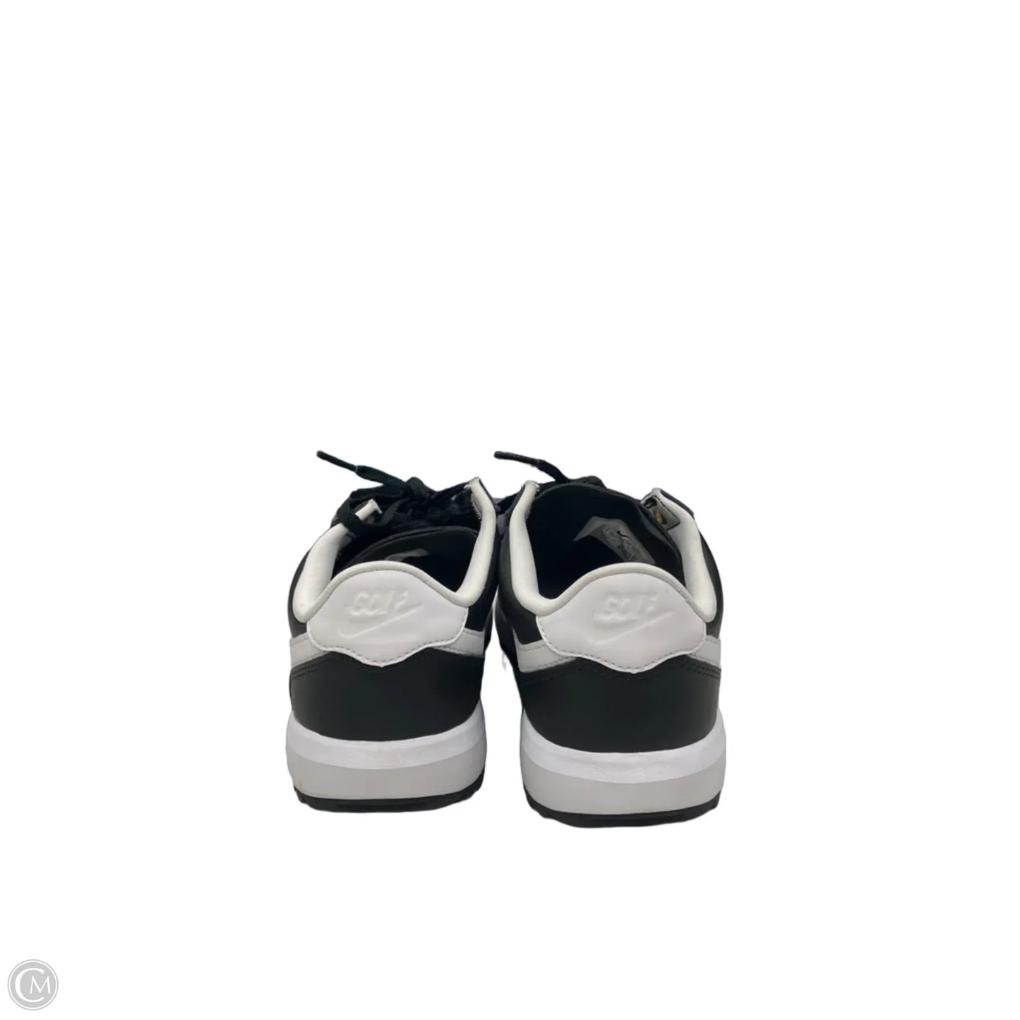 Shoes Sneakers By Nike In Black & White, Size: 6.5