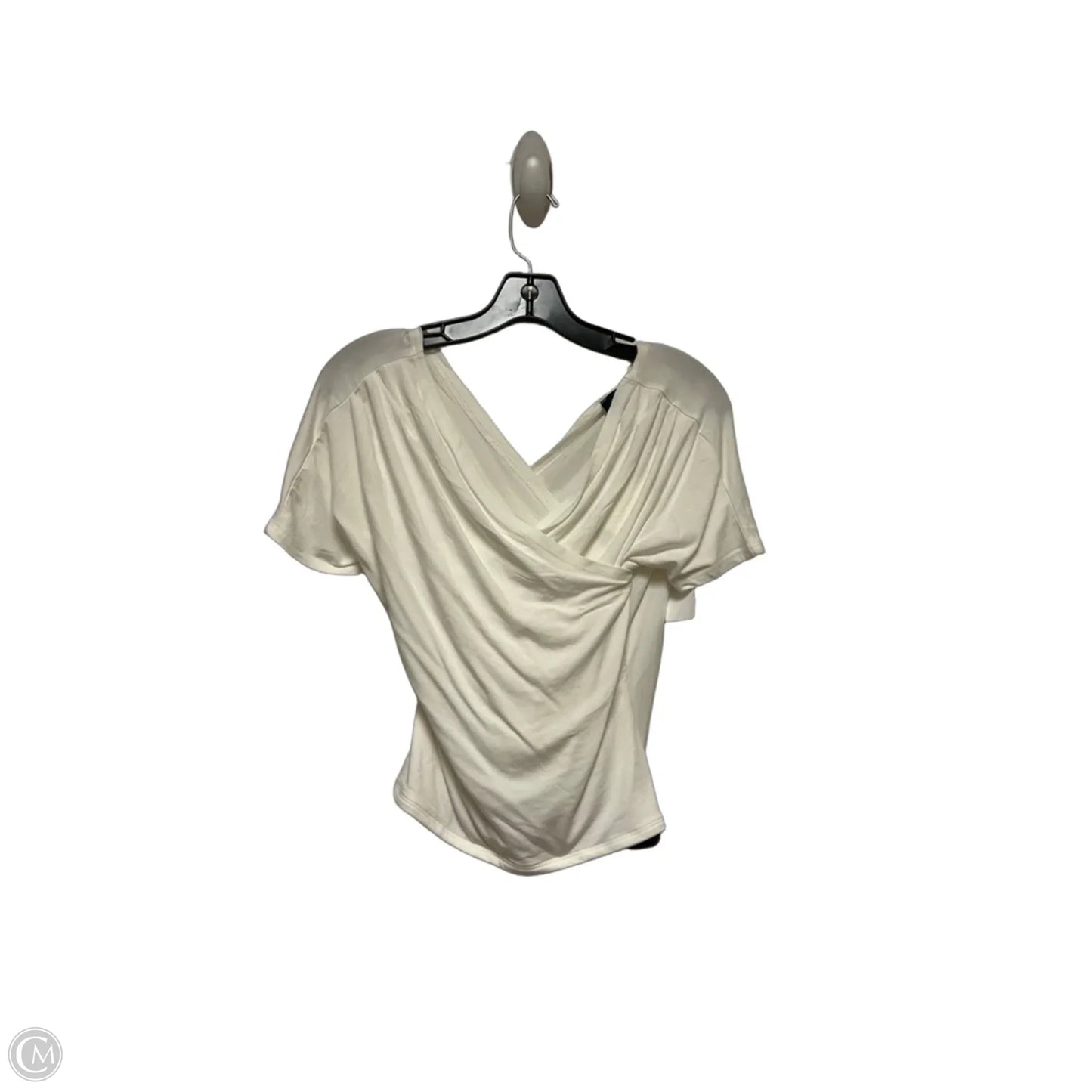 Top Short Sleeve By Clothes Mentor In White, Size: M