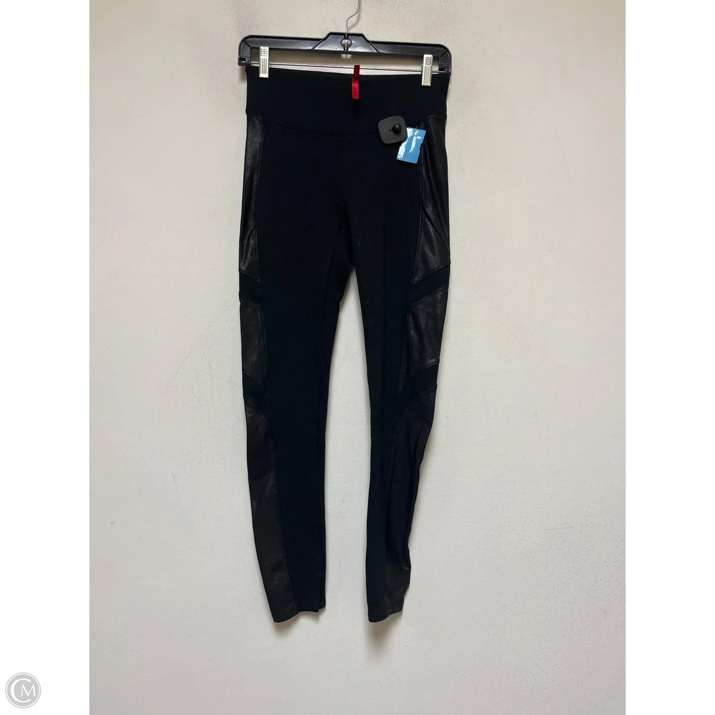 Athletic Leggings By Spanx In Black, Size: M