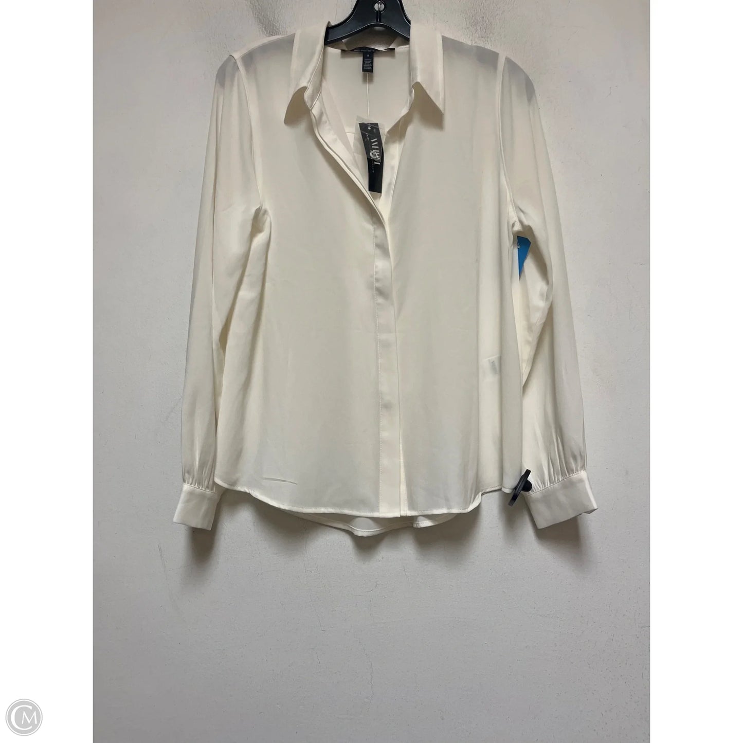 Top Long Sleeve By White House Black Market In Cream, Size: S
