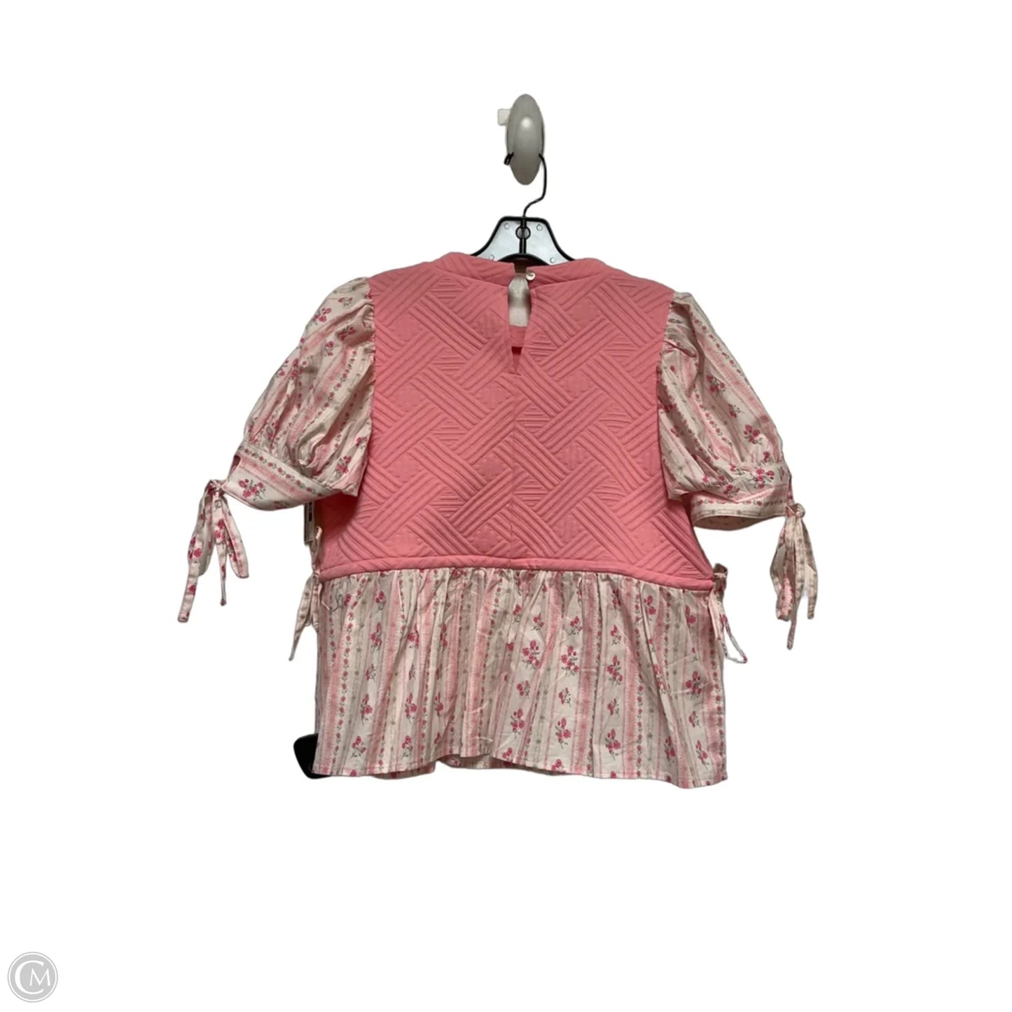 Top Short Sleeve By Clothes Mentor In Floral Print, Size: S
