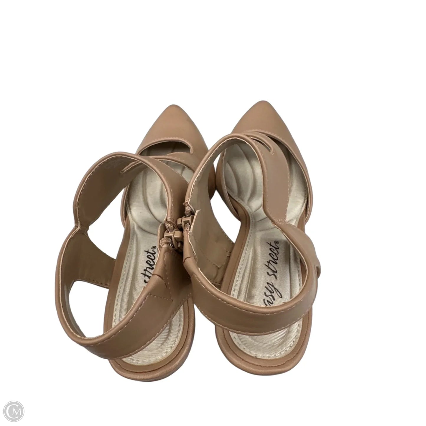 Shoes Heels Kitten By Easy Street In Tan, Size: 6