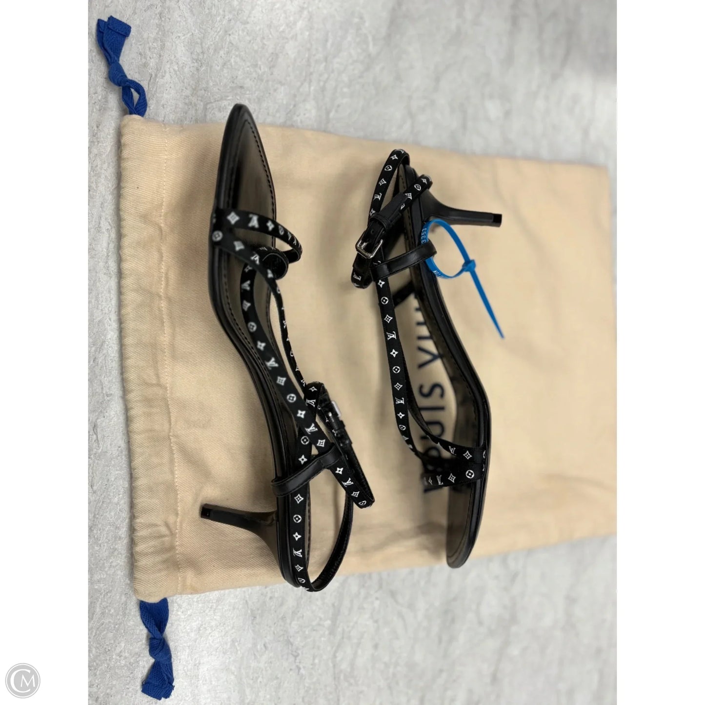 Sandals Luxury Designer By Louis Vuitton In Black, Size: 9