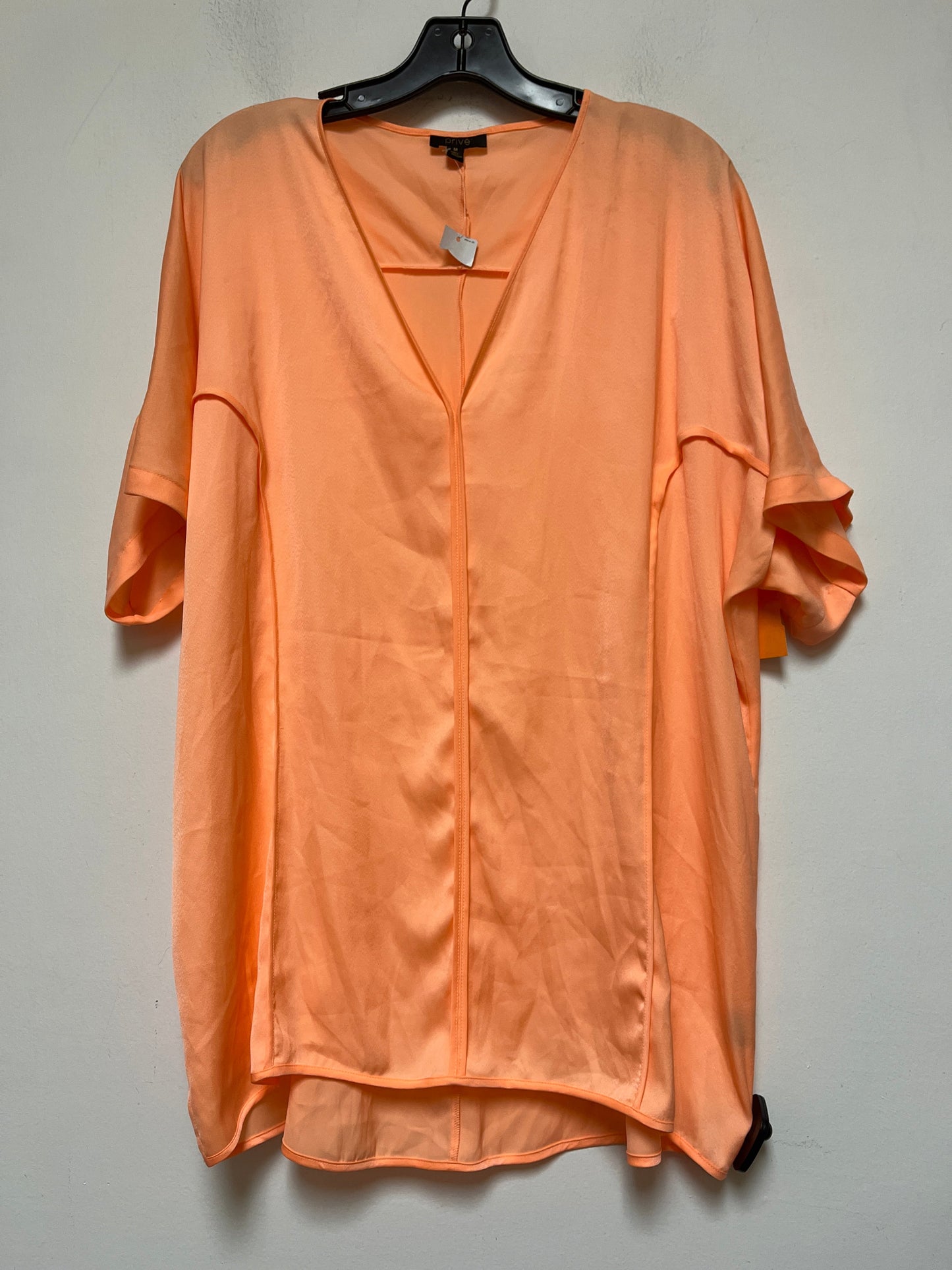 Top Short Sleeve By Clothes Mentor  Size: M