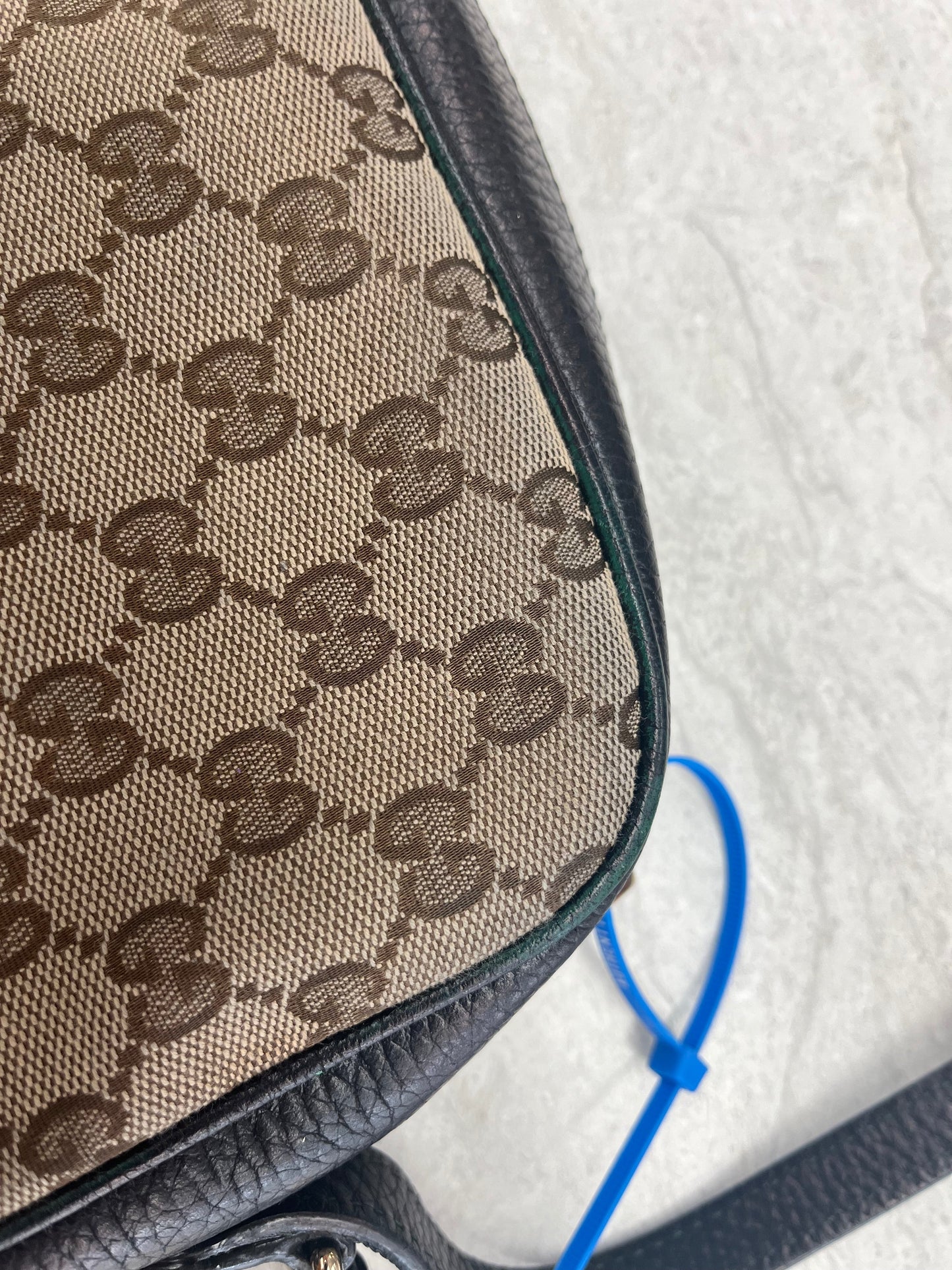 Crossbody Luxury Designer Gucci, Size Medium