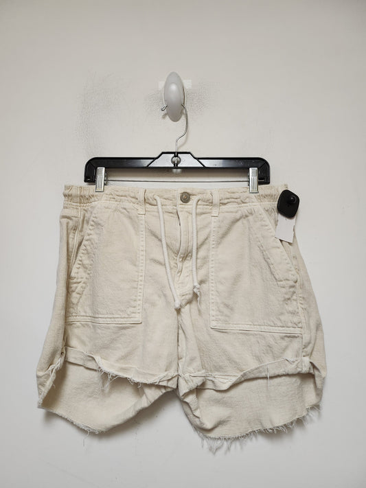 Tan Shorts American Eagle, Size 12