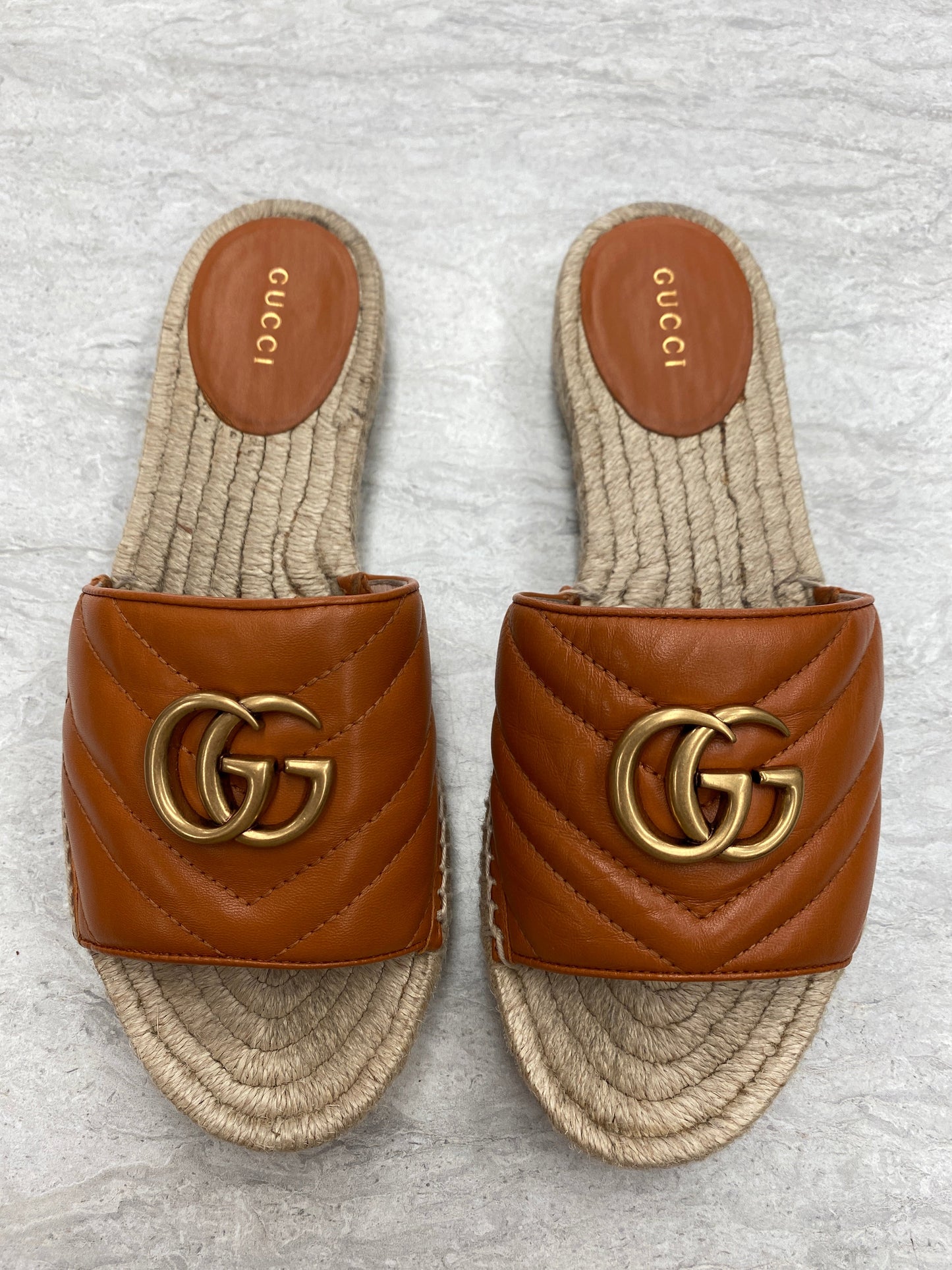 Sandals Luxury Designer By Gucci In Brown, Size: 6.5