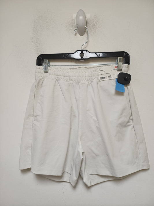 Shorts By Uniqlo In Cream, Size: 4