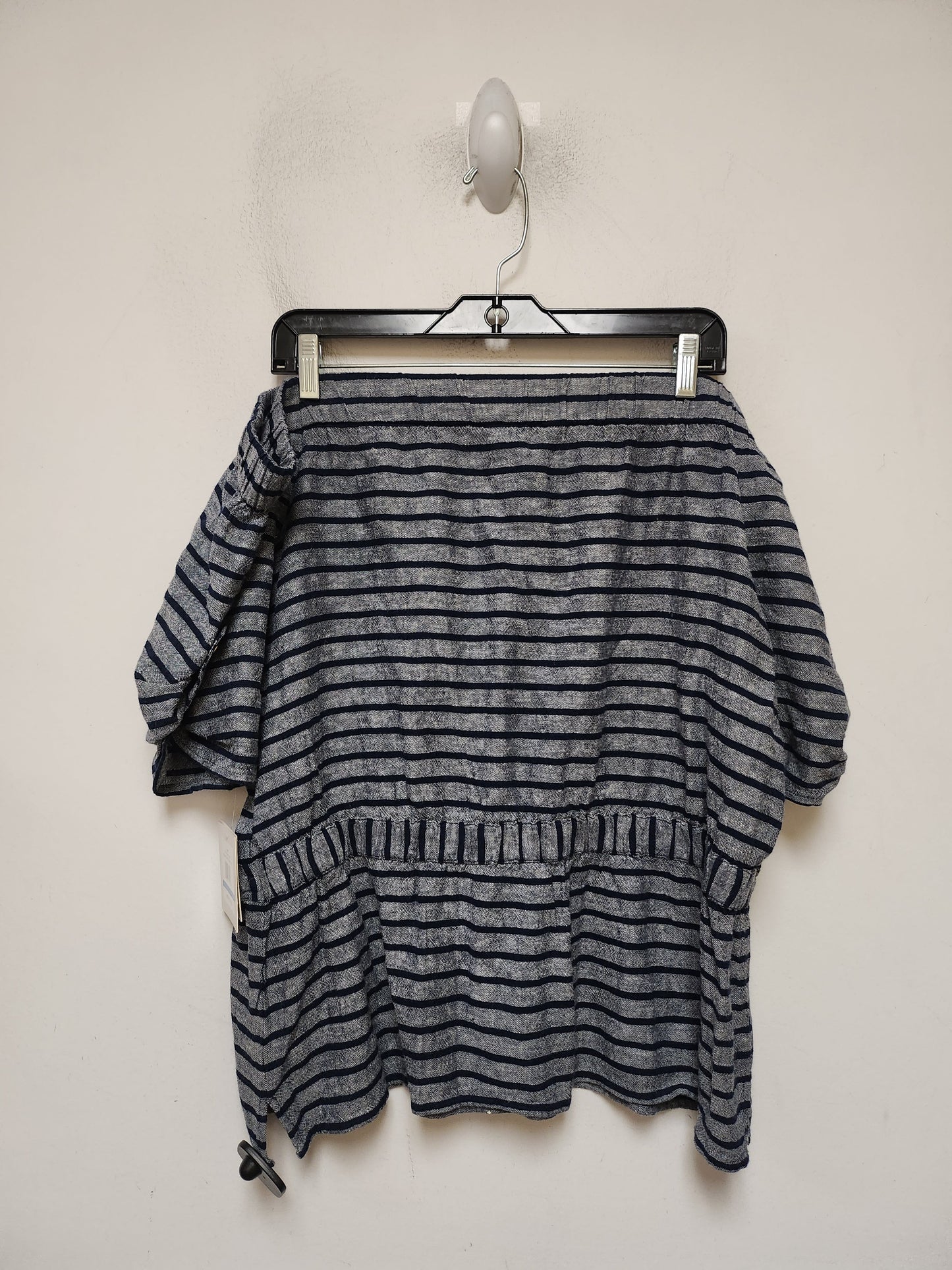 Top Short Sleeve By Ellen Tracy In Striped Pattern, Size: Xlp