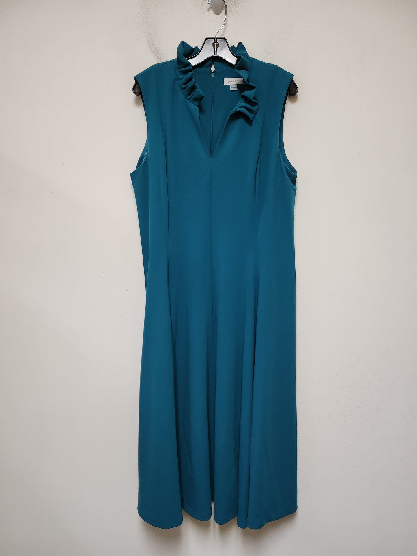 Dress Casual Midi By Calvin Klein In Green, Size: Xl