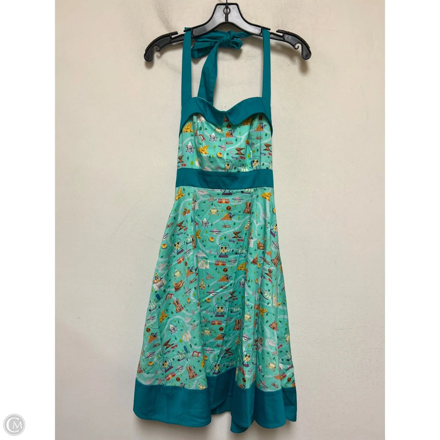 Dress Casual Short By Disney Store In Green, Size: Xs