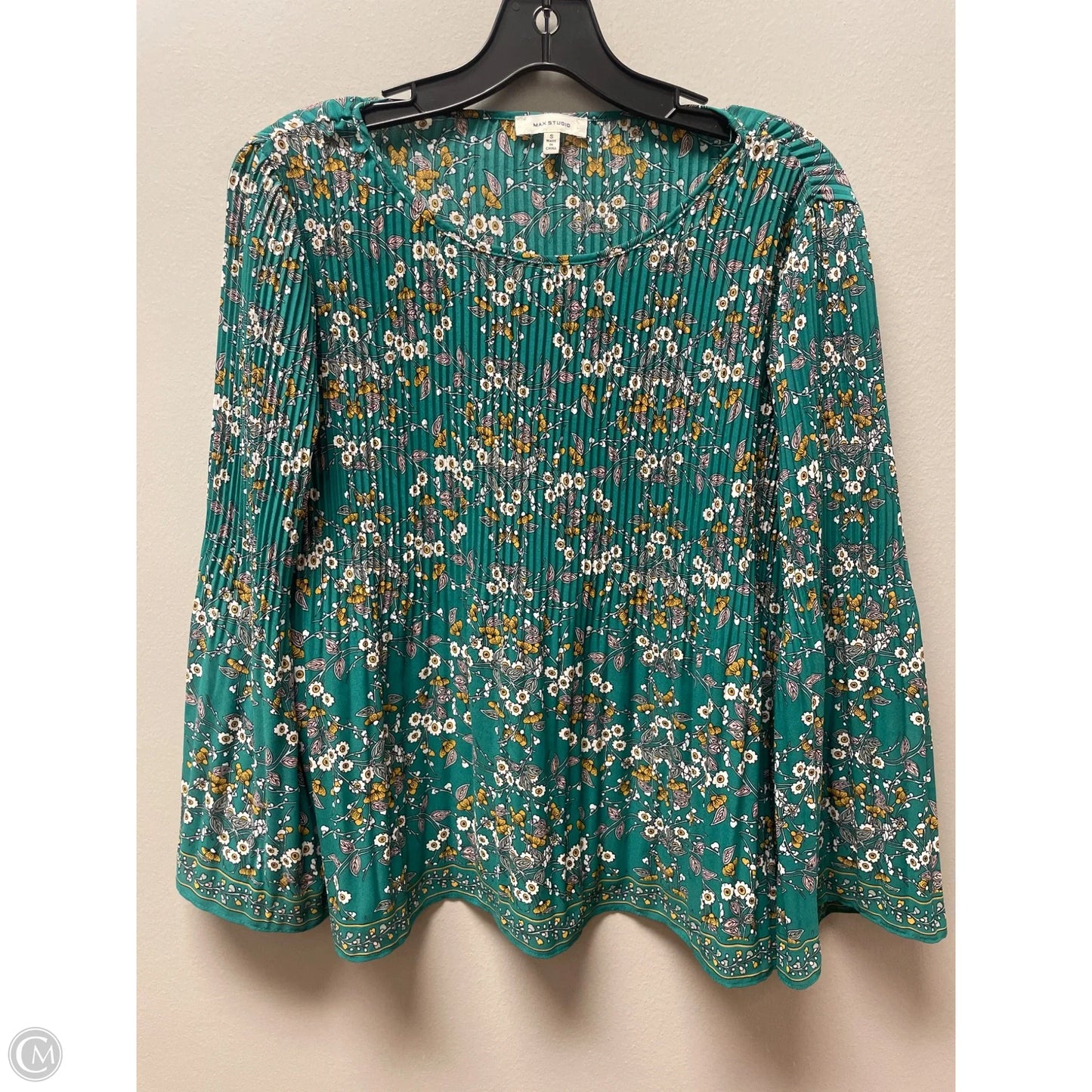 Top Long Sleeve By Max Studio In Green, Size: S
