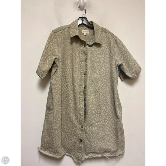 Dress Casual Short By Universal Thread In Animal Print, Size: L