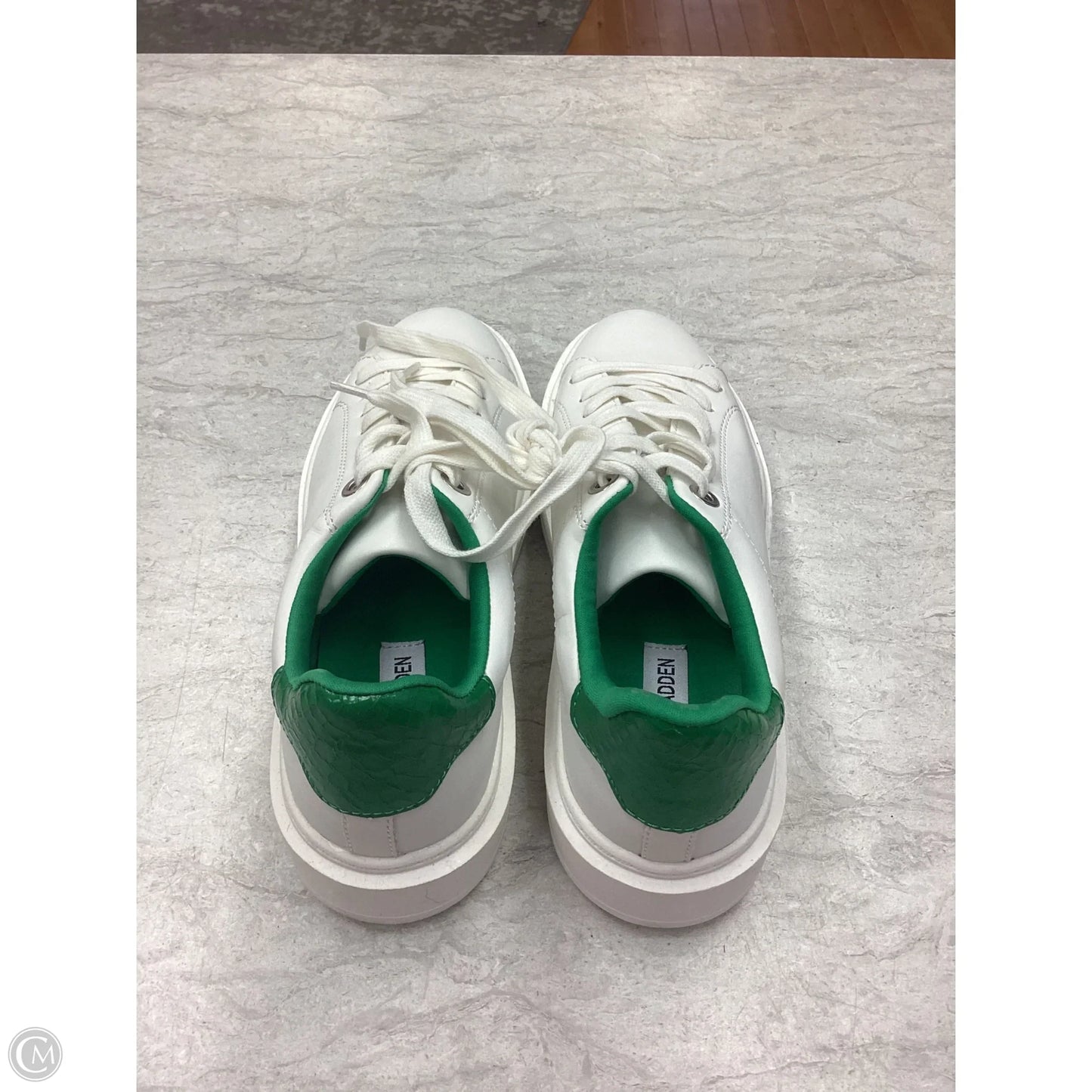 Shoes Sneakers By Steve Madden In Green & White, Size: 7