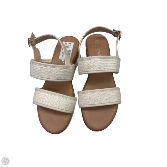 Sandals Heels Wedge By Clothes Mentor In Cream, Size: 9
