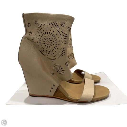 Sandals Heels Wedge By Cmb In Cream, Size: 7
