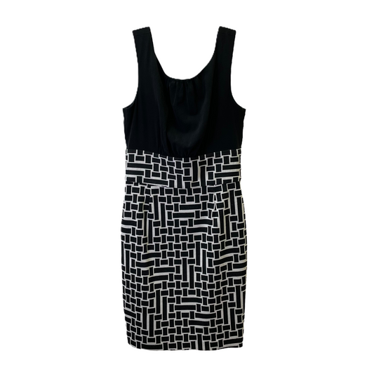 Black & White Dress Casual Midi By Trina Turk, Size: 6