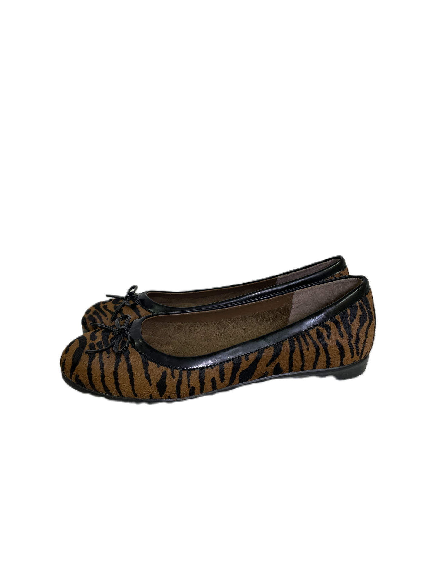 Shoes Flats By Aerosoles In Animal Print, Size: 8