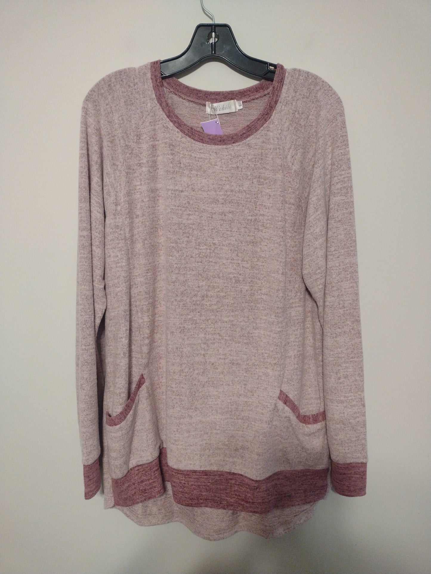 Top Long Sleeve By Clothes Mentor  Size: L