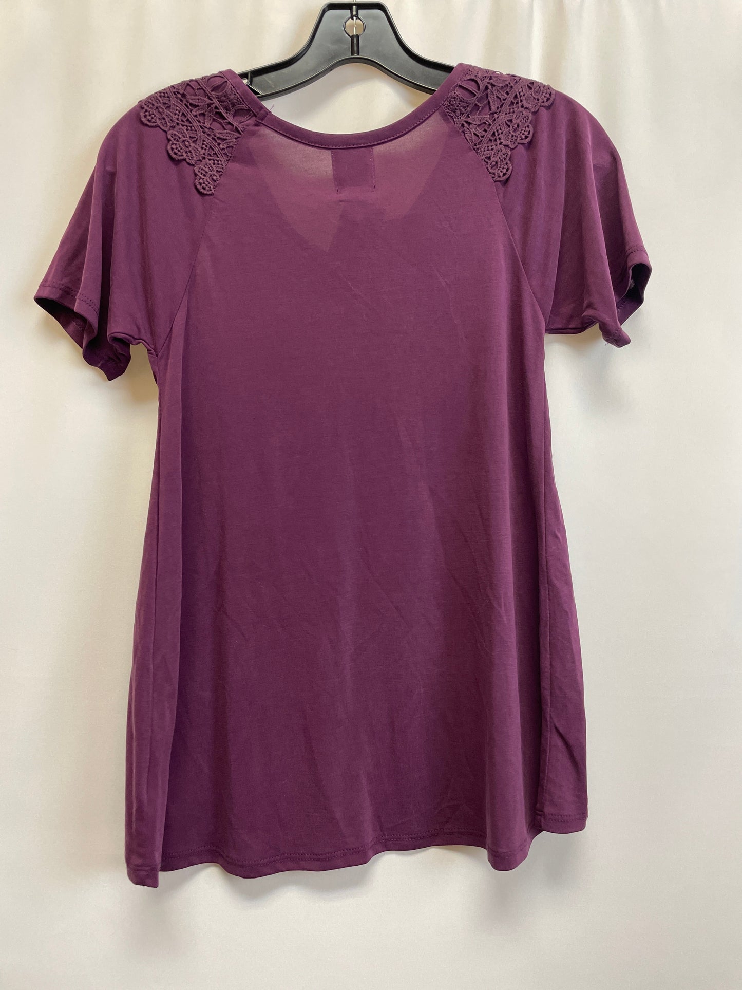 Top Short Sleeve By Blue Rain  Size: Xs
