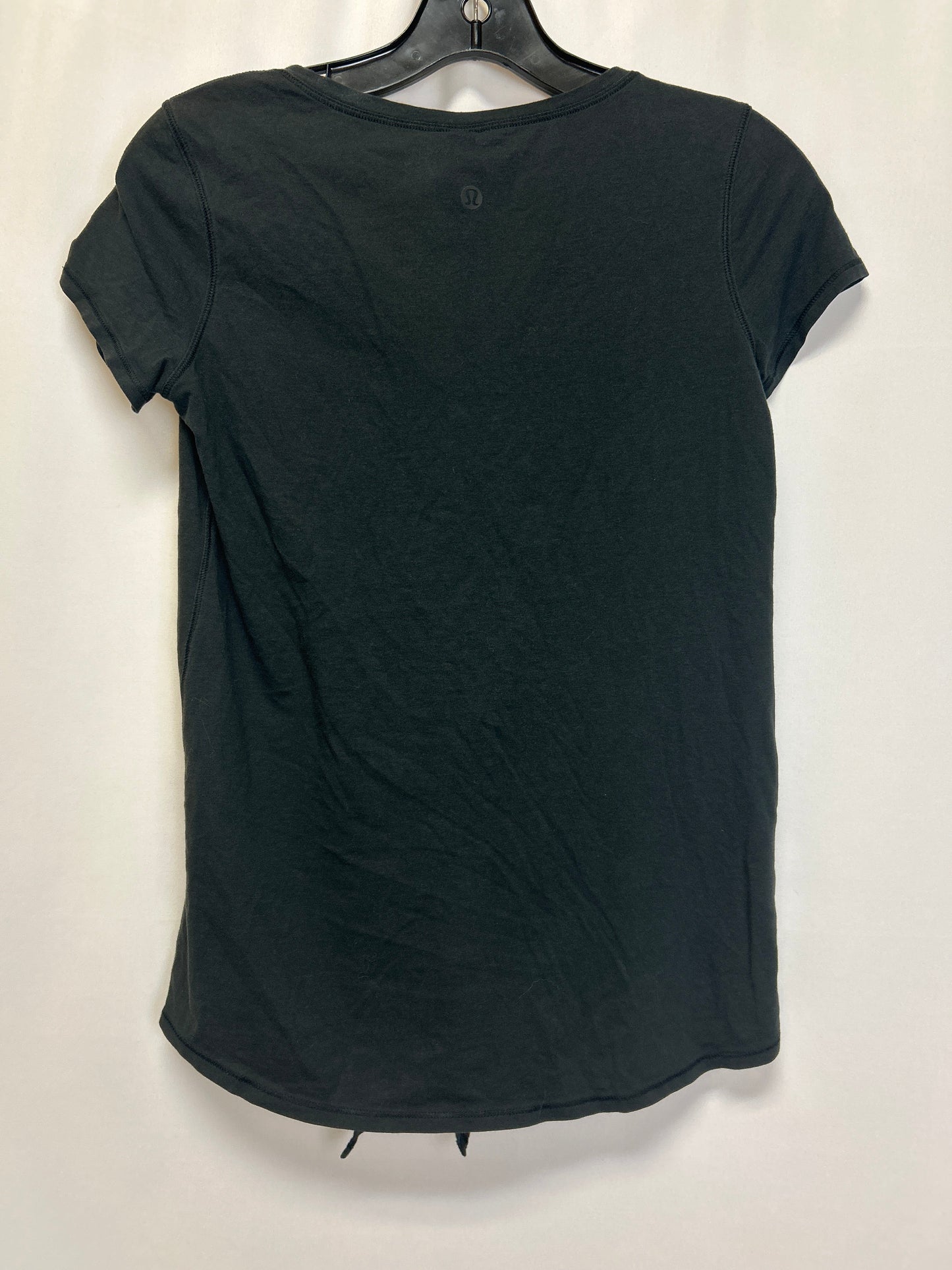 Athletic Top Short Sleeve By Lululemon  Size: 2