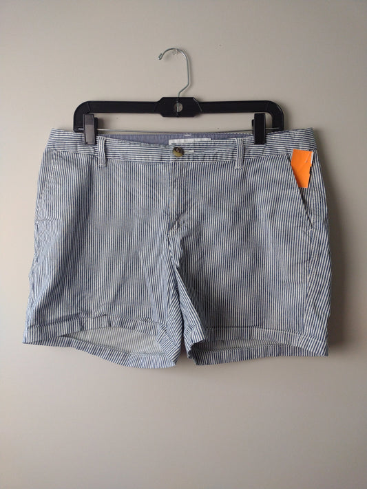 Shorts By Amazon Essentials  Size: 12