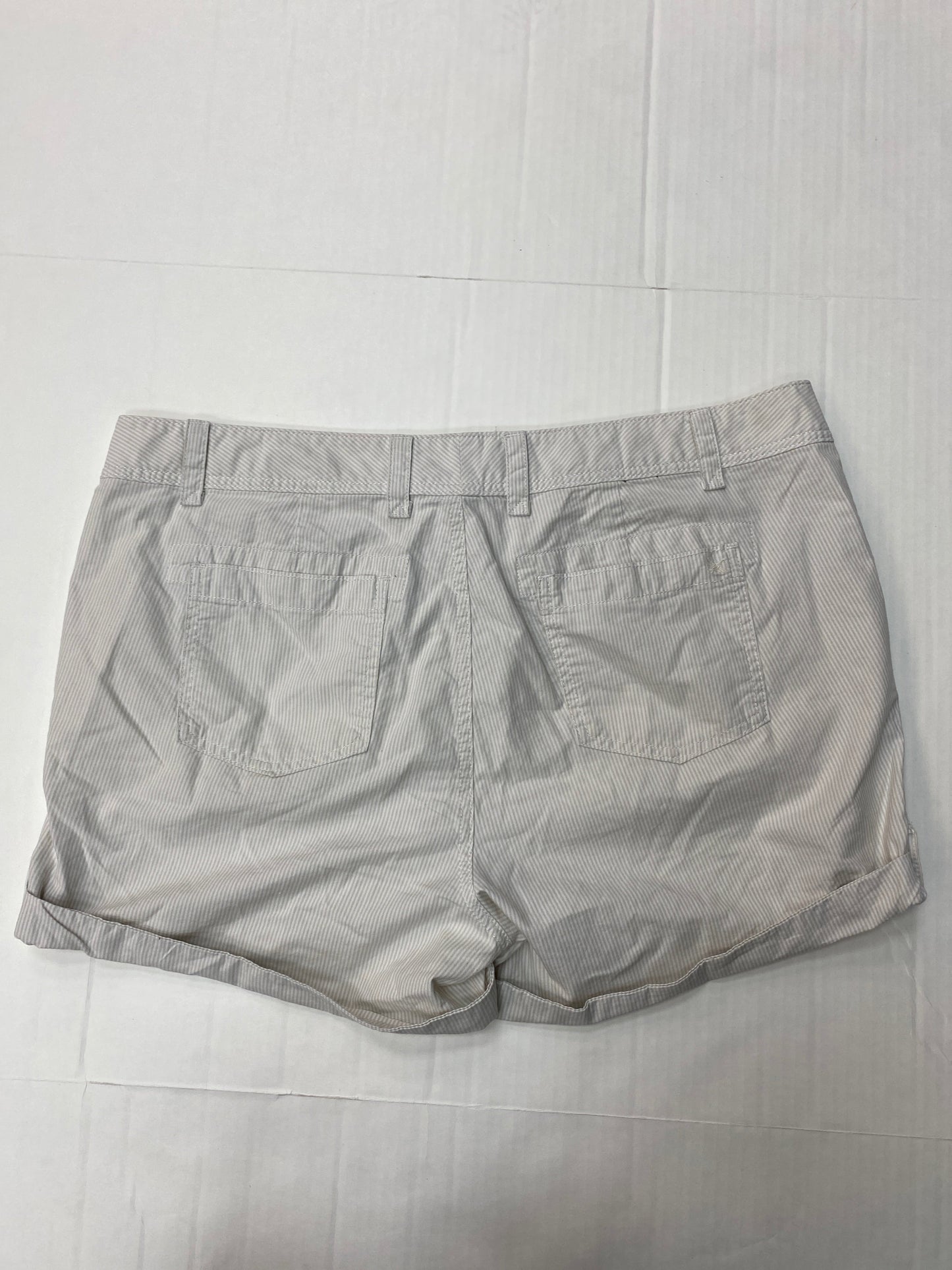 Shorts By Eddie Bauer  Size: 16