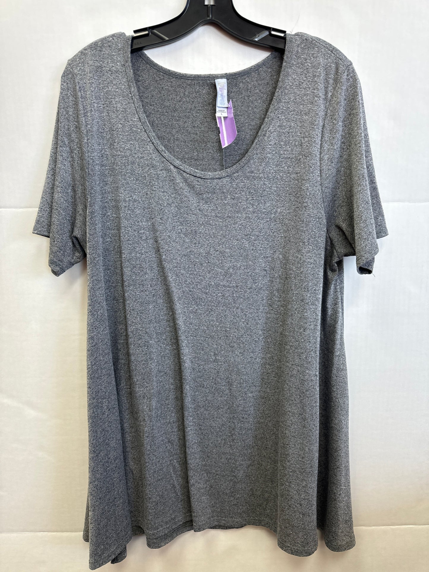 Top Short Sleeve By Lularoe  Size: L