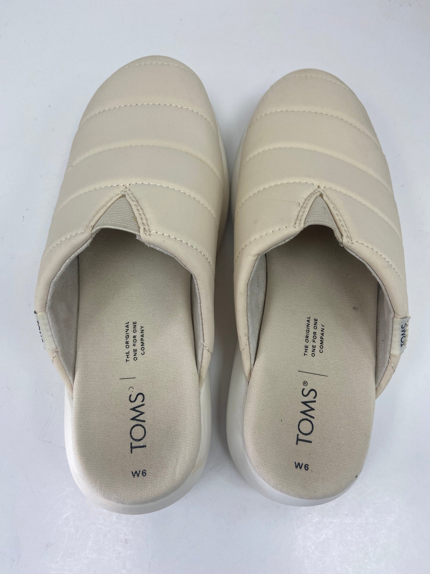 Shoes Flats By Toms  Size: 6