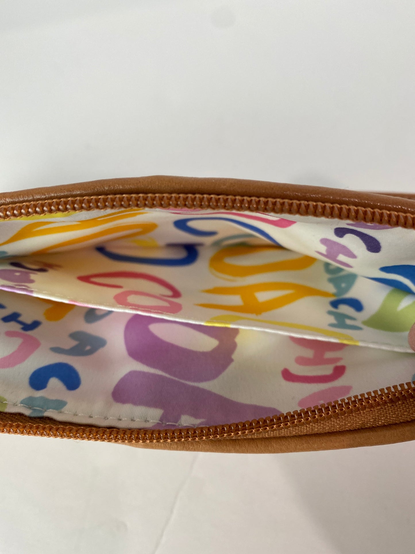 Wristlet Designer Coach, Size Medium