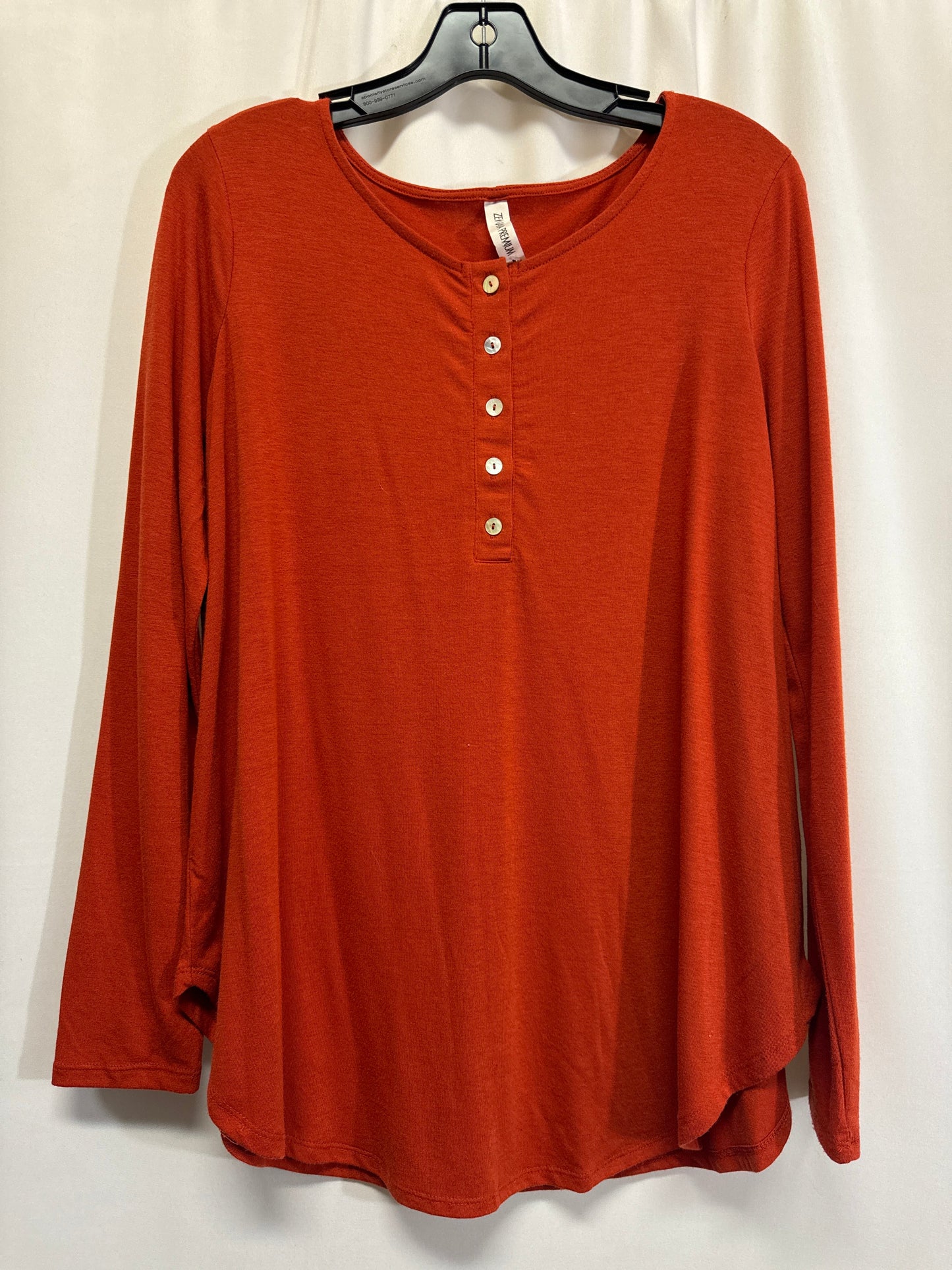 Top Long Sleeve By Zenana Outfitters In Orange, Size: M