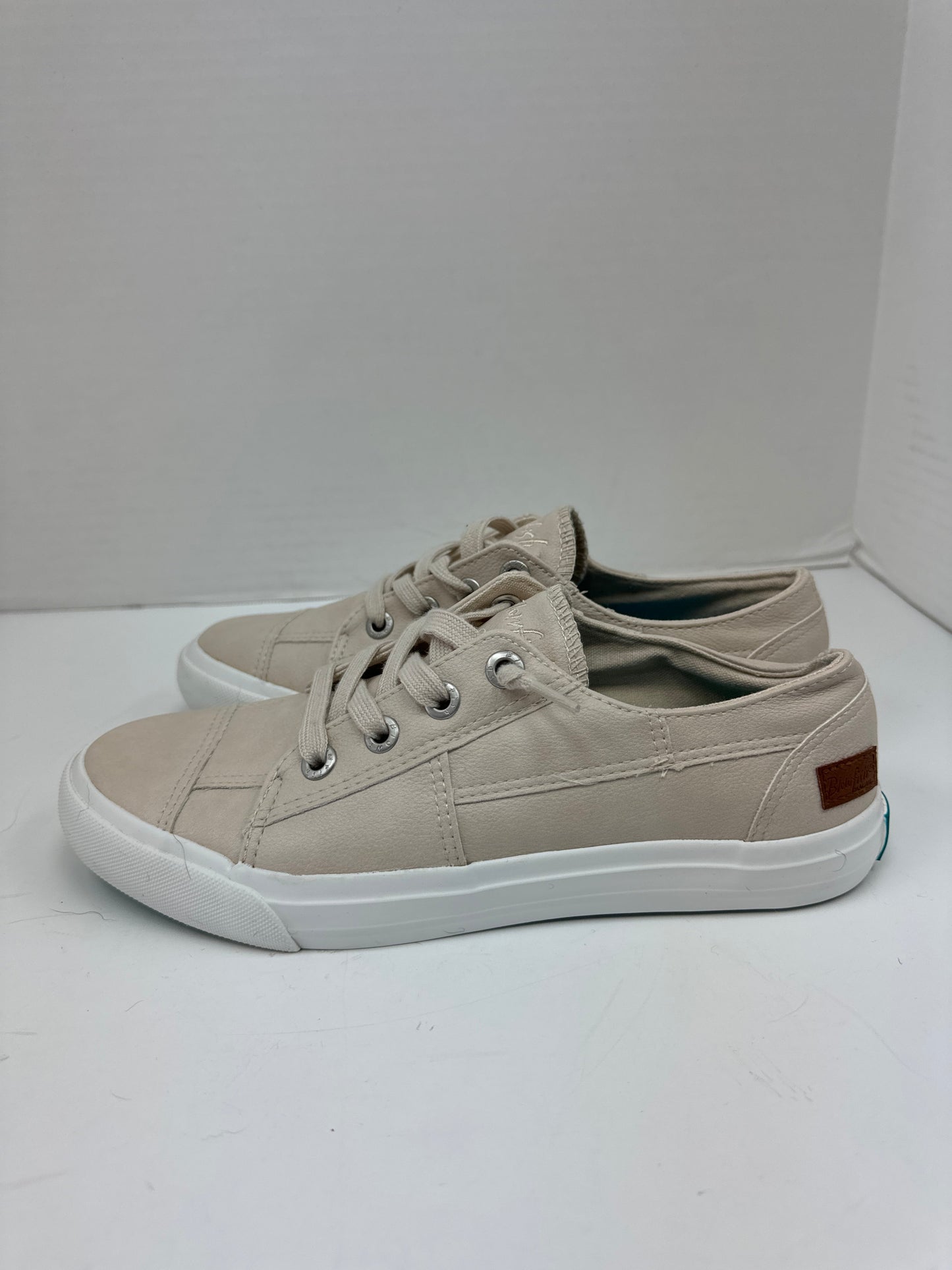 Shoes Sneakers By Blowfish In Tan, Size: 9