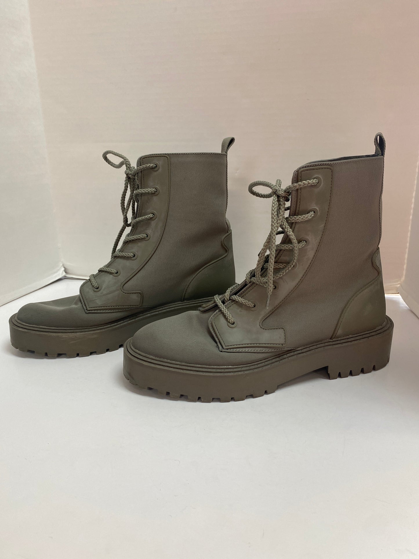 Boots Combat By Zara In Green, Size: 10.5