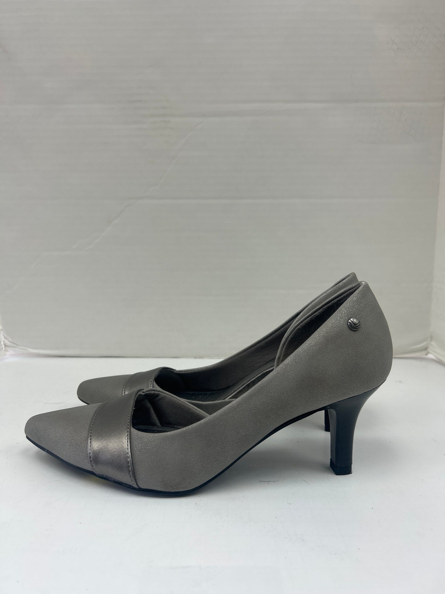 Shoes Heels Kitten By Life Stride In Grey, Size: 8.5