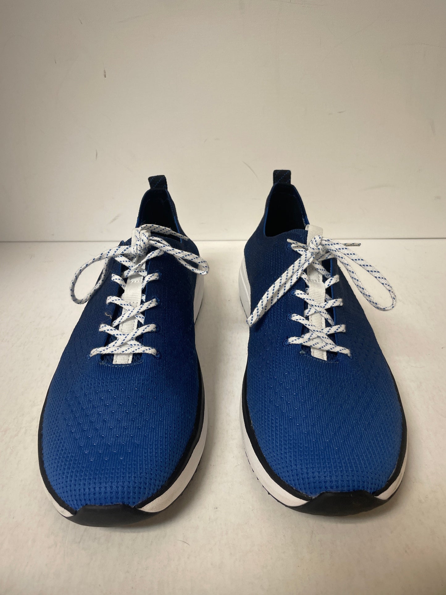 Shoes Athletic By Infinity In Blue, Size: 9.5