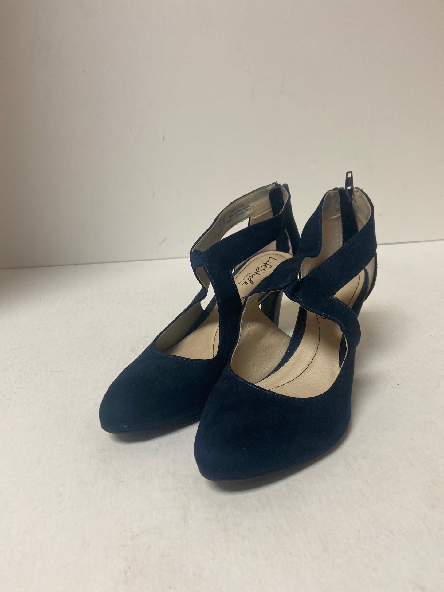 Shoes Heels Block By Life Stride In Navy, Size: 9