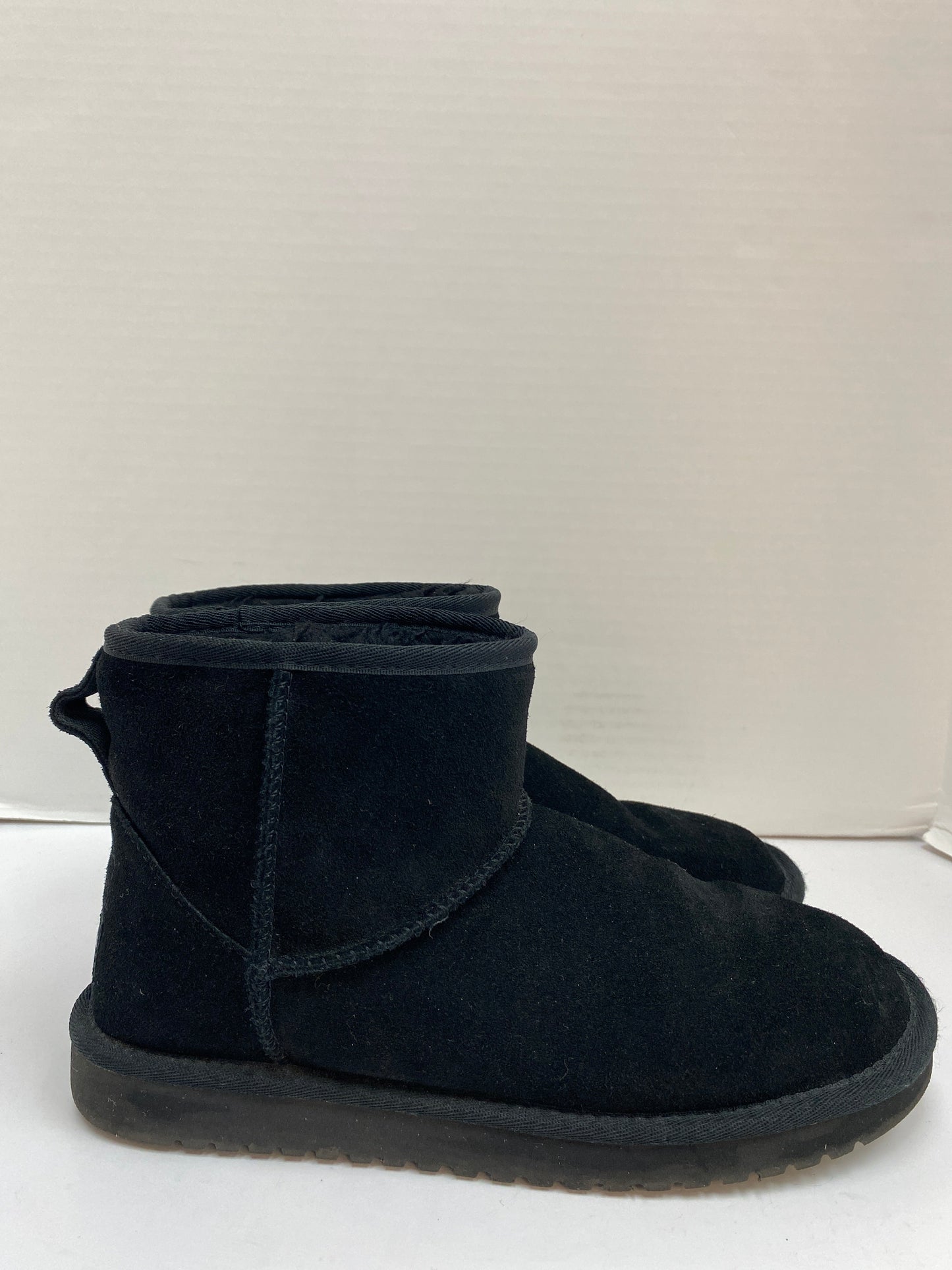 Boots Ankle Flats By Koolaburra By Ugg In Black, Size: 7