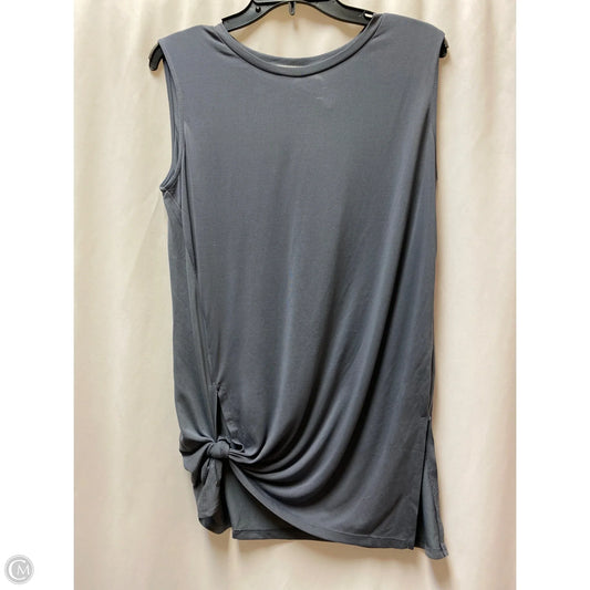 Top Sleeveless By Tresics In Grey, Size: L