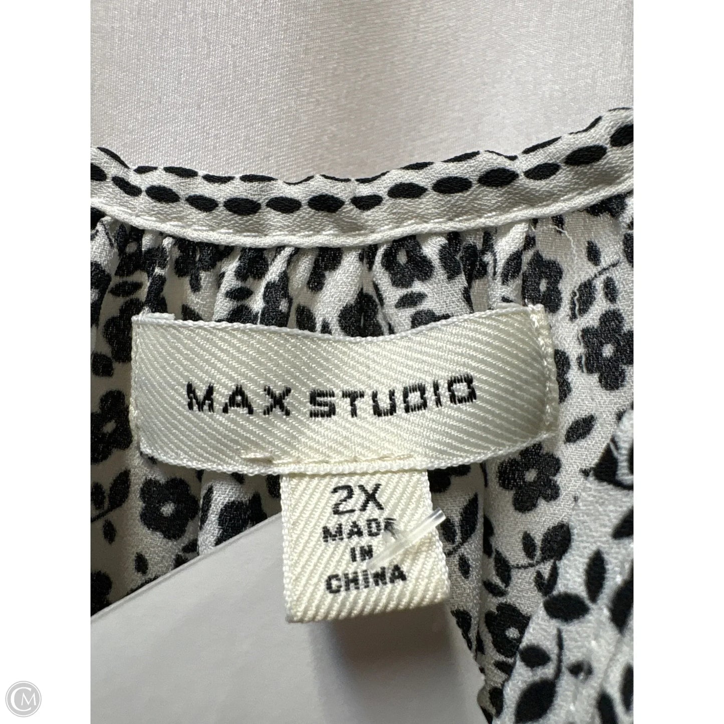 Top Short Sleeve By Max Studio In Navy, Size: 2x