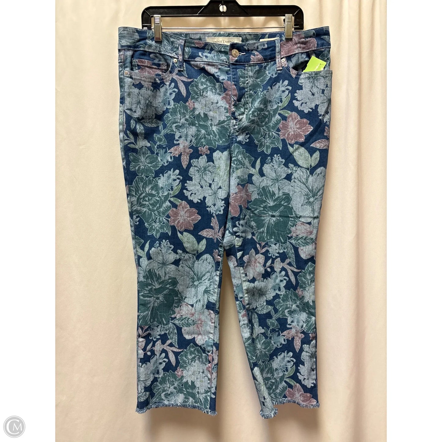 Capris By Vintage America In Blue Denim, Size: 14p