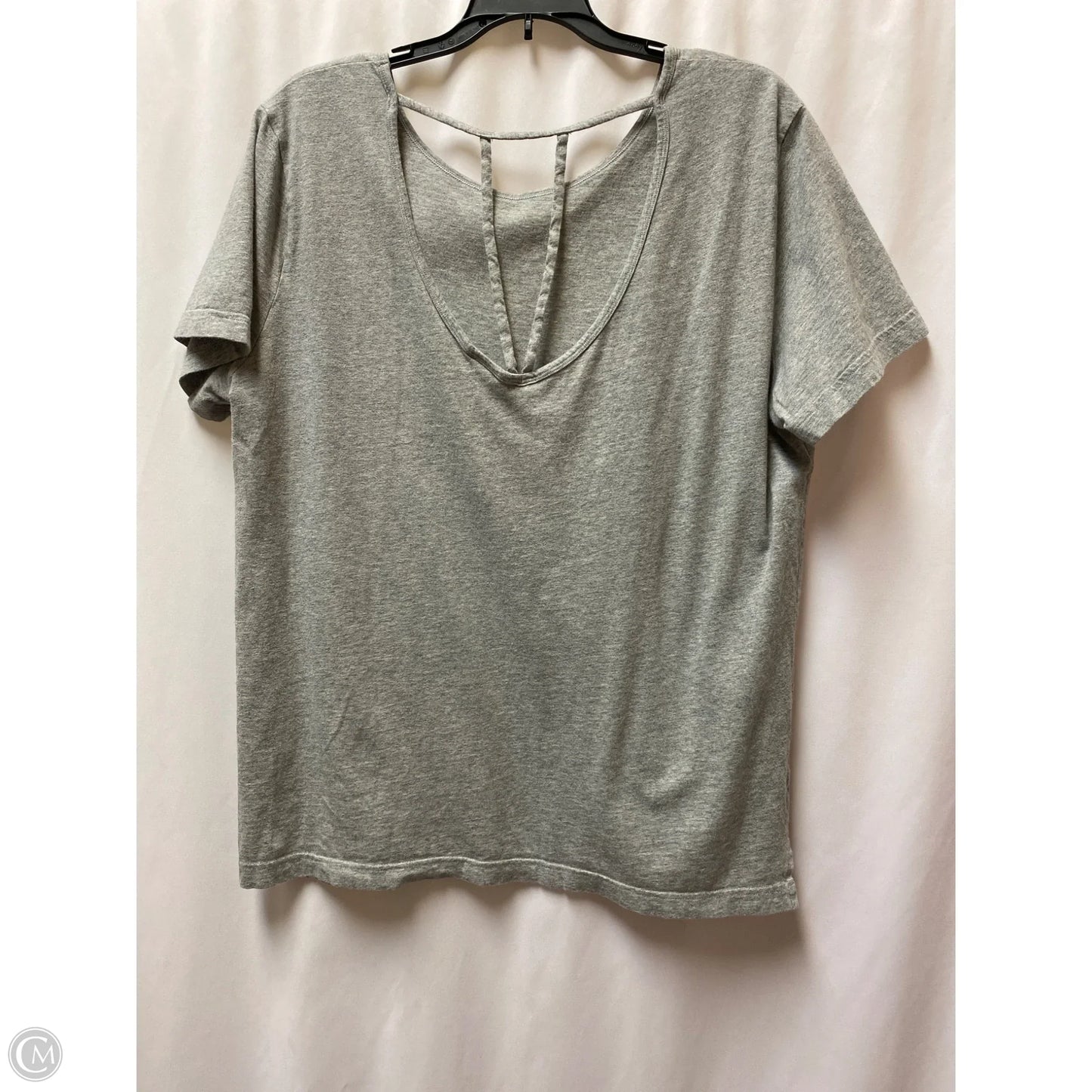 Top Short Sleeve By Pink In Grey, Size: L